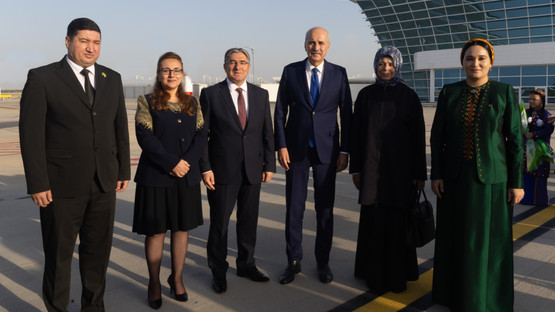 T&uuml;rkmenistan Havaalanı Karşılama