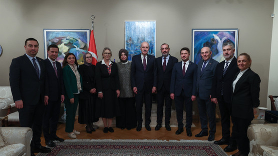 İsvi&ccedil;re B&uuml;y&uuml;kel&ccedil;isi Alparslan Acarsoy ile G&ouml;r&uuml;şme