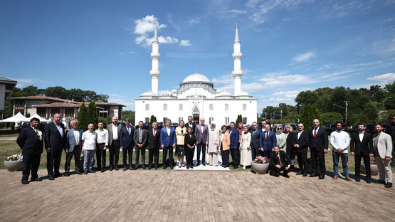 Amerika Diyanet Merkezini Ziyaret