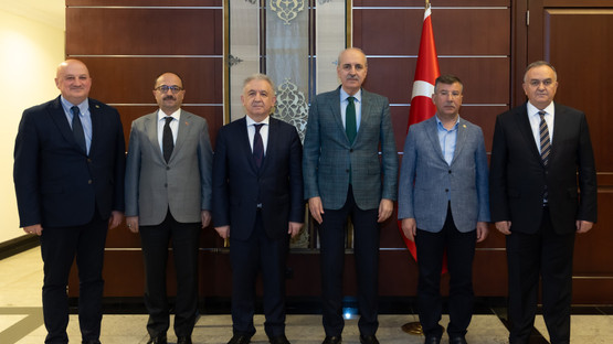 T&uuml;rkiye'nin Astana B&uuml;y&uuml;kel&ccedil;iliği'ni Ziyaret