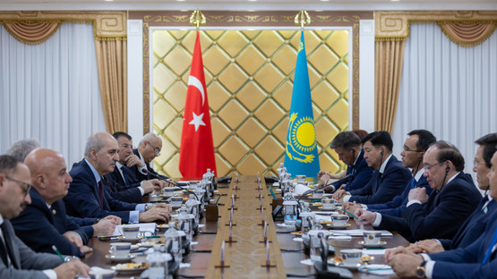 Kazakistan Senatosu Başkanı Maulen Aşimbayev ile G&ouml;r&uuml;şme