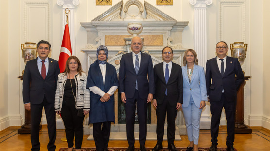 T&uuml;rkiye'nin Moskova B&uuml;y&uuml;kel&ccedil;iliği'ni Ziyaret