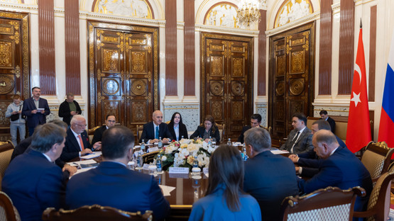 St. Petersburg Yasama Meclisi Başkanı Aleksander Belskiy ile G&ouml;r&uuml;şme