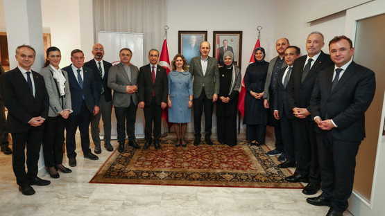 T&uuml;rkiye'nin Abidjan B&uuml;y&uuml;kel&ccedil;iliği'ni Ziyaret