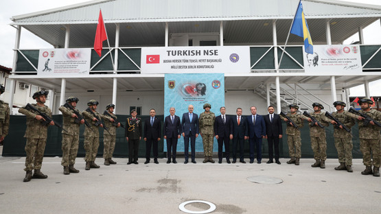 TBMM Başkanı Kurtulmuş, Bosna Hersek'te Eufor Türk Temsil Heyeti Başkanlığını Ziyaret Etti - Resim: 1