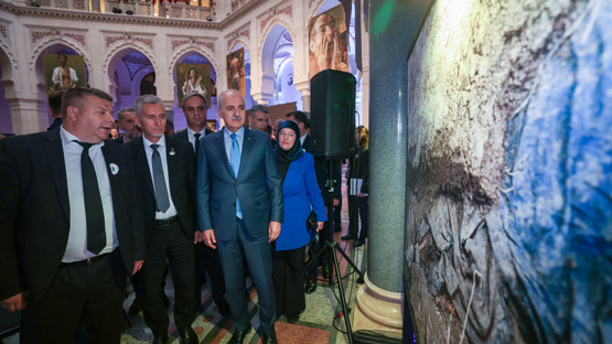 Srebrenitsa Soykırımı'nın 30. Yılı Anısına A&ccedil;ılan 'Yer Altında' Sergisinin A&ccedil;ılışına Katılım