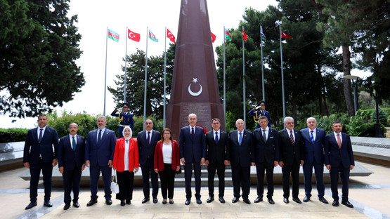 T&uuml;rk Şehitliği'ni Ziyaret