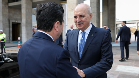 Kazakistan Parlamentosu Meclis Başkanı Yerlan Koşanov'u Karşılama