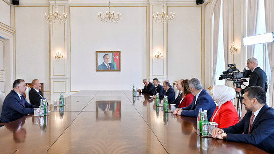 Azerbaycan Cumhurbaşkanı İlham Aliyev ile G&ouml;r&uuml;şme
