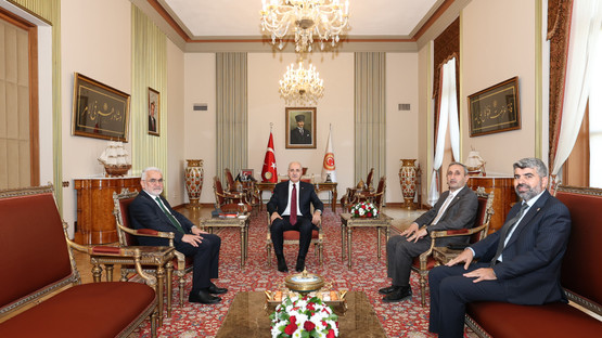 TBMM Başkanı Kurtulmuş, Hüda Par Genel Başkanı Yapıcıoğlu’nu Kabul Etti - Resim: 1