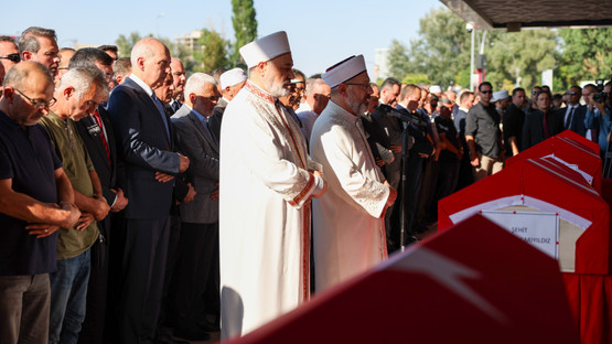 TBMM Başkanı Kurtulmuş, Akut Gönüllüleri İçin Düzenlenen Cenaze Törenine Katıldı - Resim: 6