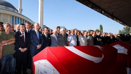 TBMM Başkanı Kurtulmuş, Akut Gönüllüleri İçin Düzenlenen Cenaze Törenine Katıldı - Resim: 9