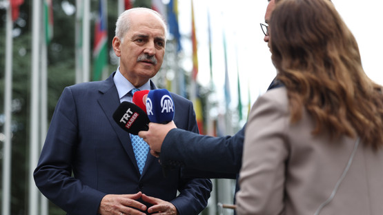 TBMM BAŞKANI KURTULMUŞ, CENEVRE’DE GAZETECİLERİN SORULARINI YANITLADI - Resim: 2