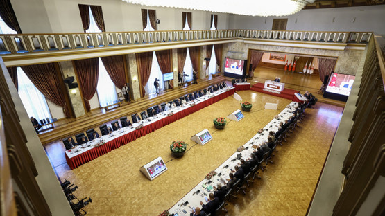 TBMM BAŞKANI KURTULMUŞ, "TERÖRSÜZ TÜRKİYE" HEDEFİ DOĞRULTUSUNDA MECLİS'TE KURULAN KOMİSYONUN İLK TOPLANTISINDA KONUŞTU - Resim: 9