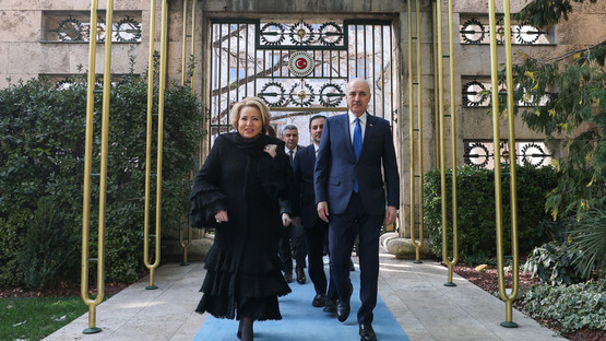 Rusya Federasyonu Konsey Başkanı Valentina Matviyenko'yu Karşılama