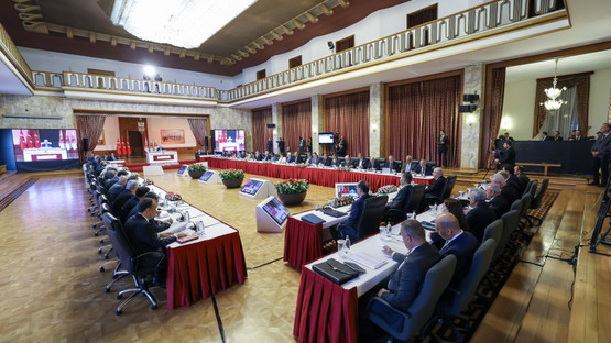 TBMM BAŞKANI KURTULMUŞ, MİLLİ DAYANIŞMA, KARDEŞLİK VE DEMOKRASİ KOMİSYONU TOPLANTISI’NDA KONUŞTU - Resim: 4