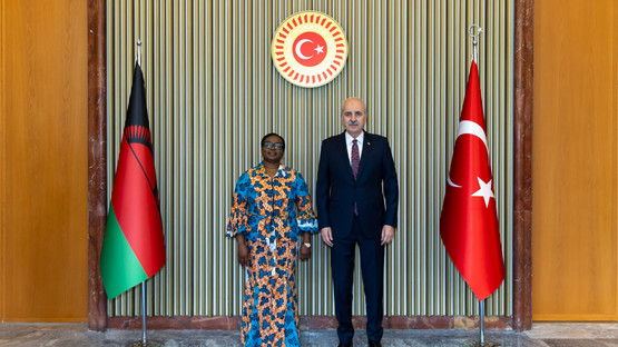 Malavi Meclis Başkanı Catherine Hara Karşılama