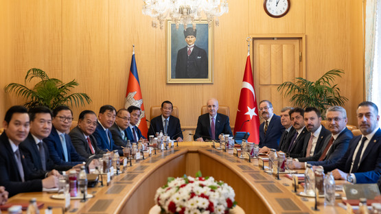 Kambo&ccedil;ya Senato Başkanı Hun Sen ve Beraberindeki Heyetle Heyetlerarası G&ouml;r&uuml;şme