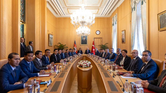 Kambo&ccedil;ya Senato Başkanı Hun Sen ve Beraberindeki Heyetle Heyetlerarası G&ouml;r&uuml;şme