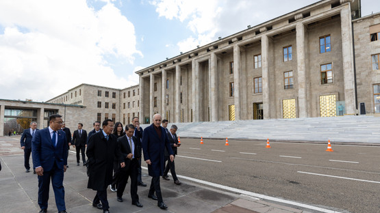 Kambo&ccedil;ya Senato Başkanı Hun Sen ve Beraberindeki Heyetle Y&uuml;r&uuml;y&uuml;ş
