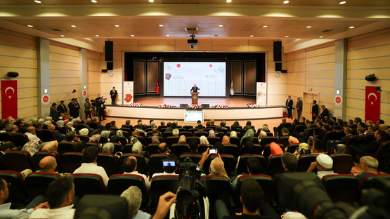 TBMM BAŞKANI KURTULMUŞ “DÂRÜSSELÂM KUDÜS ESERİ VE KUDÜS BİYOGRAFİSİ BELGESELİ TANITIM PROGRAMI”NDA KONUŞTU - Resim: 6