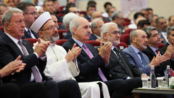 TBMM BAŞKANI KURTULMUŞ “DÂRÜSSELÂM KUDÜS ESERİ VE KUDÜS BİYOGRAFİSİ BELGESELİ TANITIM PROGRAMI”NDA KONUŞTU - Resim: 8