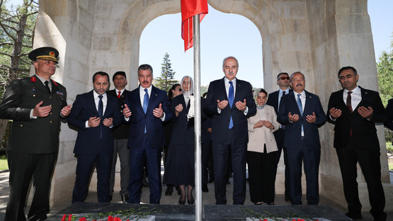 TBMM BAŞKANI KURTULMUŞ, KOCATEPE BAŞKOMUTAN MUSTAFA KEMAL ANITI'NDAKİ TÖRENE KATILDI - Resim: 21