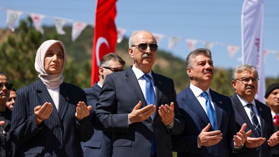 TBMM BAŞKANI KURTULMUŞ, KOCATEPE BAŞKOMUTAN MUSTAFA KEMAL ANITI'NDAKİ TÖRENE KATILDI - Resim: 17
