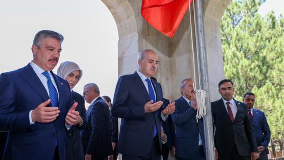 TBMM BAŞKANI KURTULMUŞ, KOCATEPE BAŞKOMUTAN MUSTAFA KEMAL ANITI'NDAKİ TÖRENE KATILDI - Resim: 19