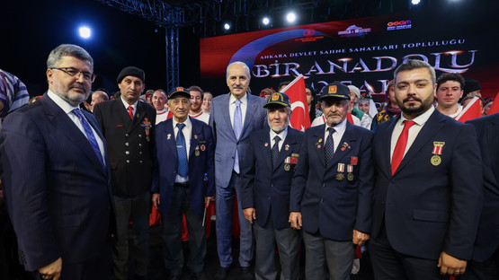TBMM BAŞKANI KURTULMUŞ, ŞUHUT'TA BÜYÜK TAARRUZ'UN 103. YIL DÖNÜMÜ KUTLAMA ETKİNLİĞİNDE KONUŞTU - Resim: 7