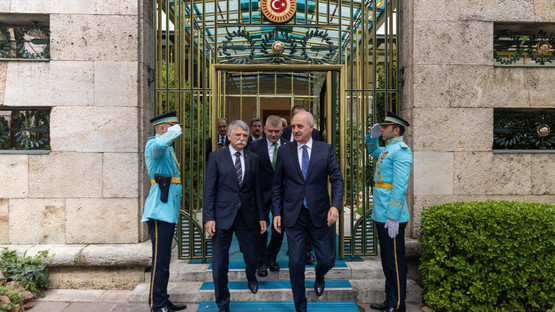 Macaristan Ulusal Meclis Başkanı Laszlo Kover ve Beraberindeki Heyet ile Y&uuml;r&uuml;y&uuml;ş