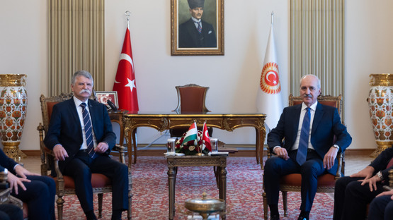 Macaristan Ulusal Meclis Başkanı Laszlo Kover ve Beraberindeki Heyet ile Makamda G&ouml;r&uuml;şme
