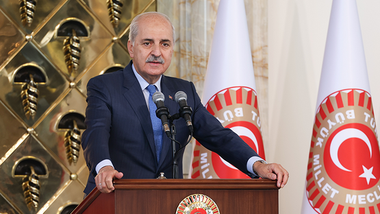 TBMM BAŞKANI KURTULMUŞ, KKTC'DEN GELEN MUHTARLARI KABUL ETTİ - Resim: 1