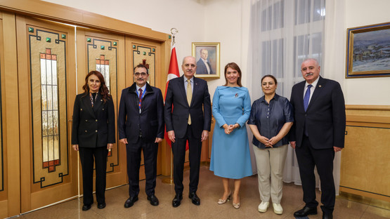 TBMM Başkanı Kurtulmuş, Budapeşte’de Türkiye’nin Büyükelçiliğini Ziyaret Etti - Resim: 2