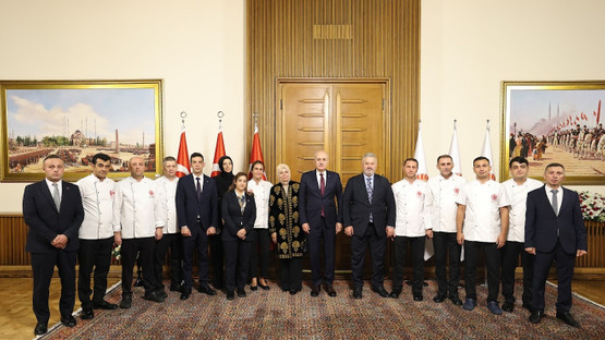 TBMM Başkanı Kurtulmuş, Yeni Yasama Yılı Dolayısıyla Resepsiyon Verdi - Resim: 8