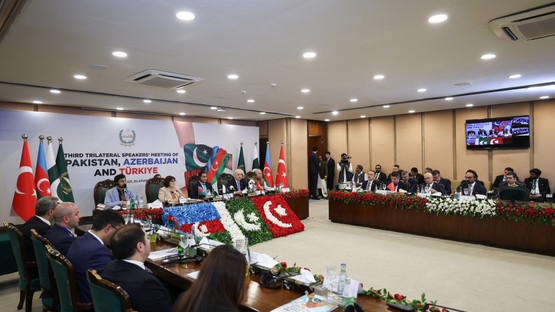 TBMM Başkanı Kurtulmuş, Azerbaycan, Pakistan ve Türkiye Parlamento Başkanları İcra Toplantısı’na Katıldı - Resim: 2
