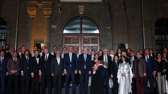 TBMM Başkanı Kurtulmuş, Antakya Medeniyetler Korosu Konserini Dinledi - Resim: 4