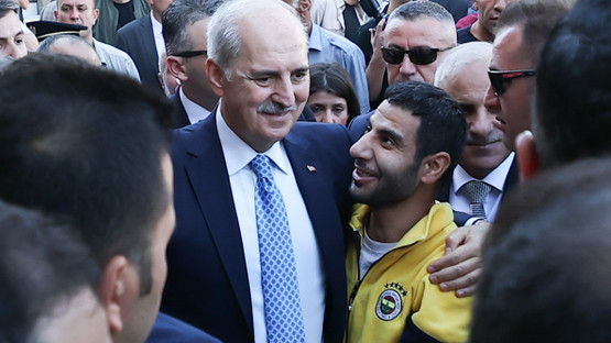 TBMM Başkanı Kurtulmuş, Cuma Namazını Diyarbakır'daki Tarihi Ulu Cami'de Kıldı - Resim: 6