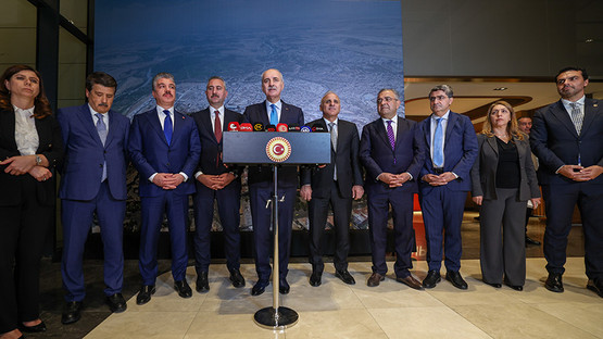 TBMM Başkanı Kurtulmuş, Diyarbakır’da Gazetecilerin Sorularını Yanıtladı - Resim: 1