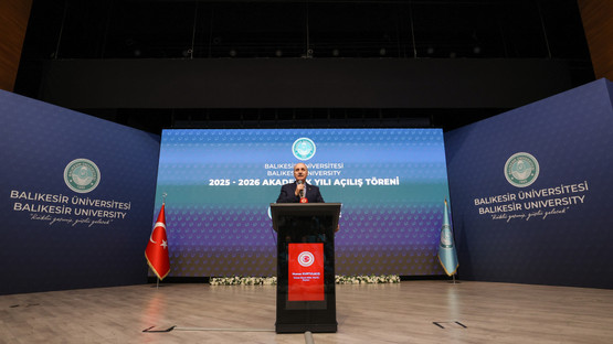 TBMM Başkanı Kurtulmuş, Balıkesir Üniversitesi 2025-2026 Akademik Yılı Açılış Töreni'nde Konuştu - Resim: 9