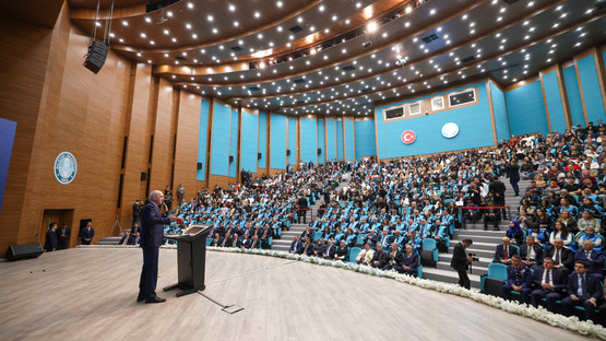 TBMM Başkanı Kurtulmuş, Balıkesir Üniversitesi 2025-2026 Akademik Yılı Açılış Töreni'nde Konuştu - Resim: 11