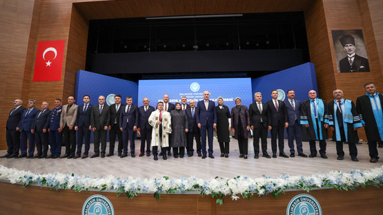 TBMM Başkanı Kurtulmuş, Balıkesir Üniversitesi 2025-2026 Akademik Yılı Açılış Töreni'nde Konuştu - Resim: 15