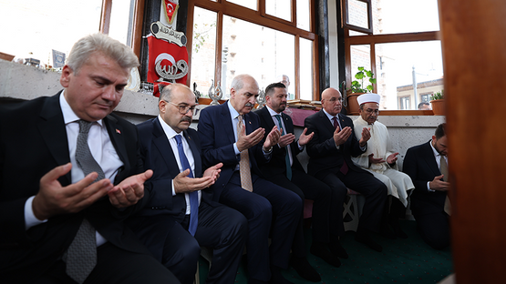 TBMM Başkanı Kurtulmuş, Balıkesir’de Vatandaşlarla Bir Araya Geldi - Resim: 1