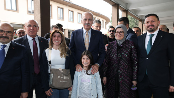 TBMM Başkanı Kurtulmuş, Balıkesir’de Vatandaşlarla Bir Araya Geldi - Resim: 15