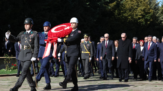 Cumhurbaşkanı Erdoğan Başkanlığındaki Devlet Erkanı Anıtkabir'i Ziyaret Etti - Resim: 5