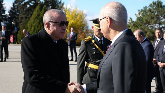 Cumhurbaşkanı Erdoğan Başkanlığındaki Devlet Erkanı Anıtkabir'i Ziyaret Etti - Resim: 9