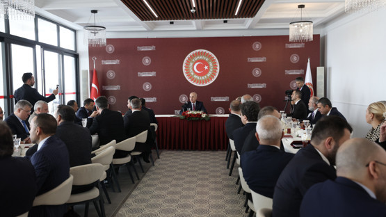 TBMM Başkanı Kurtulmuş, Gazetecilerle Bir Araya Geldi - Resim: 13