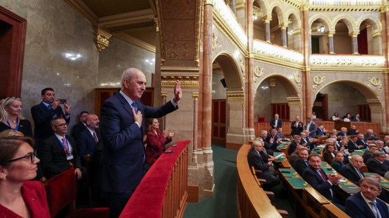 Macaristan Genel Kurulu'nun Selamlanması