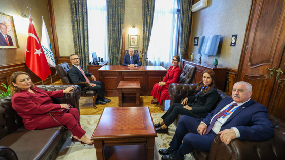 Yunus Emre Enstit&uuml;s&uuml;'n&uuml; Ziyaret