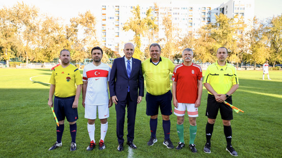 TBMM Parlamenterler Spor Kul&uuml;b&uuml; ile Macaristan Ulusal Meclisi Futbol Takımı Arasında Futbol Karşılaşması